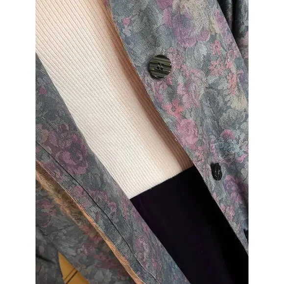 Vintage London Fog rain coat with flowers, size 10P - Picture 10 of 11